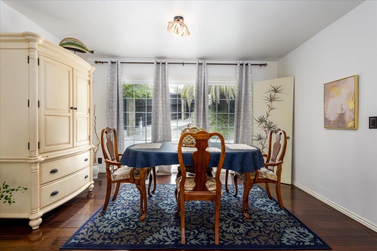 Detail Gallery Image 6 of 30 For 854 Prairie Creek Dr, Pacifica,  CA 94044 - 4 Beds | 2/1 Baths