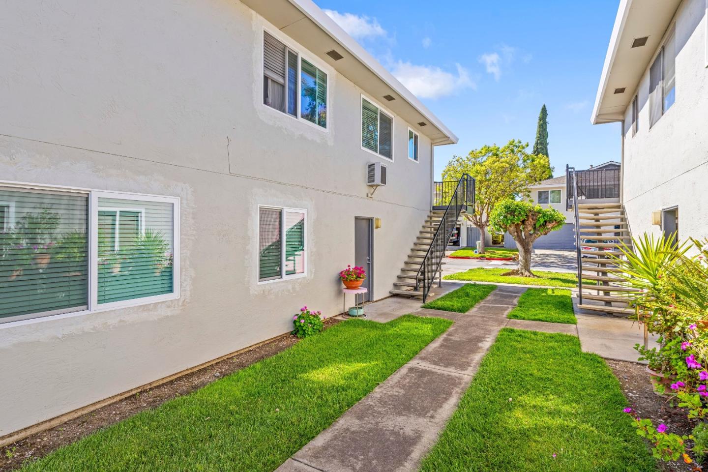 Photo #16: ML82044056 Listing: Photo #16