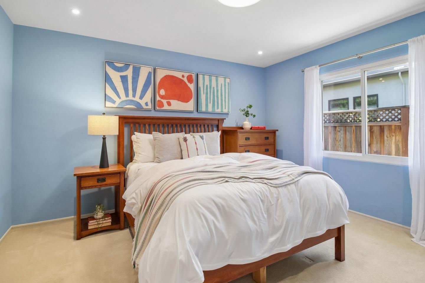 950 Olive, Menlo Park, CA, 94025