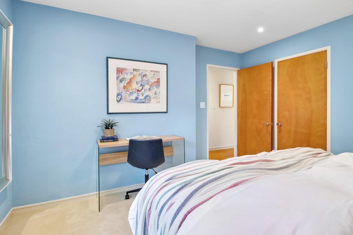 950 Olive, Menlo Park, CA, 94025