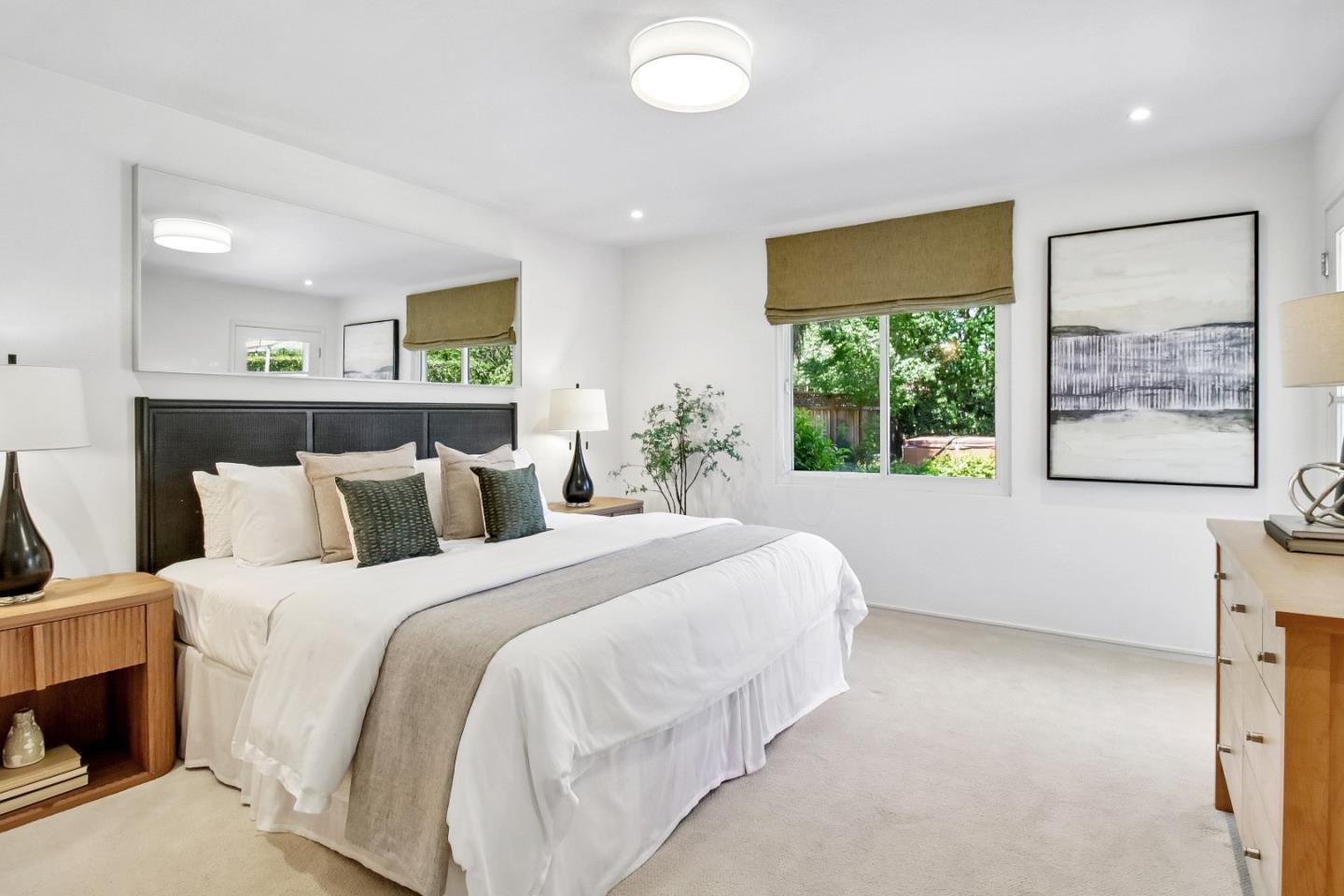 950 Olive, Menlo Park, CA, 94025