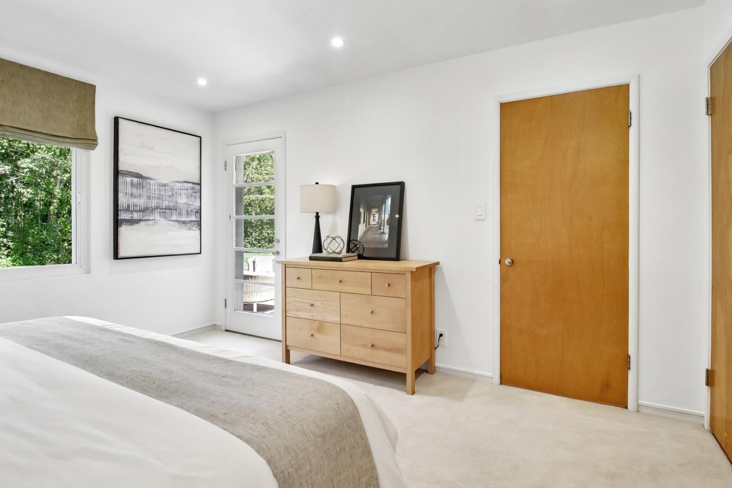 950 Olive, Menlo Park, CA, 94025