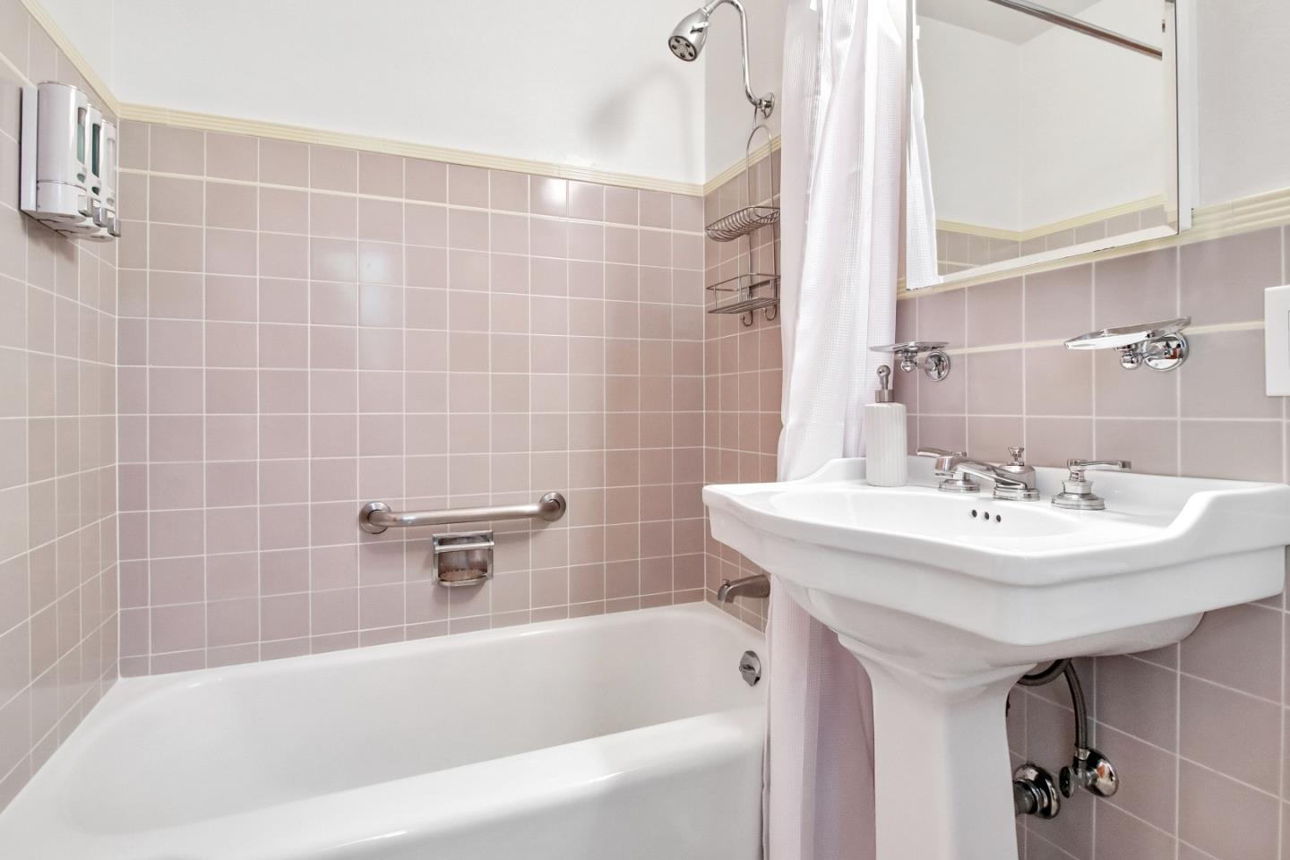 950 Olive, Menlo Park, CA, 94025