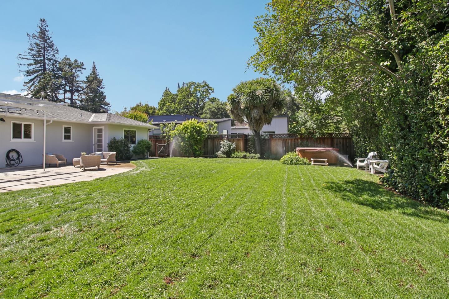 950 Olive, Menlo Park, CA, 94025