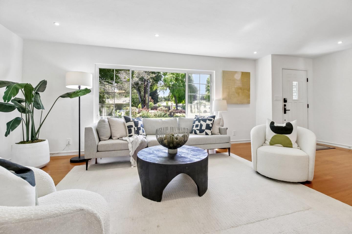 950 Olive, Menlo Park, CA, 94025