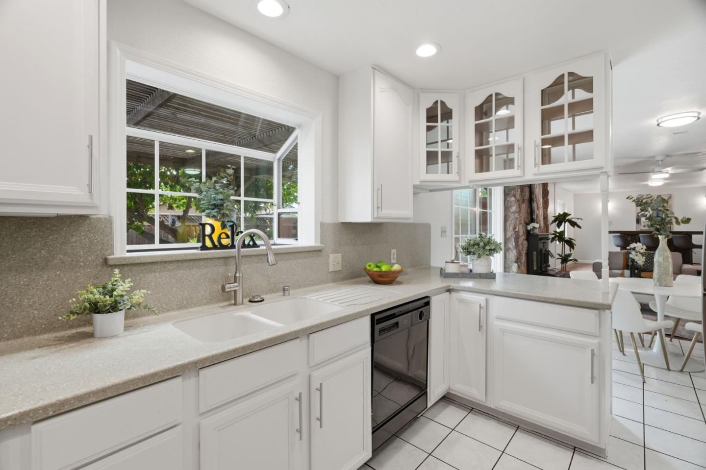 Detail Gallery Image 27 of 56 For 2934 Kilo Ave, San Jose,  CA 95124 - 4 Beds | 2 Baths