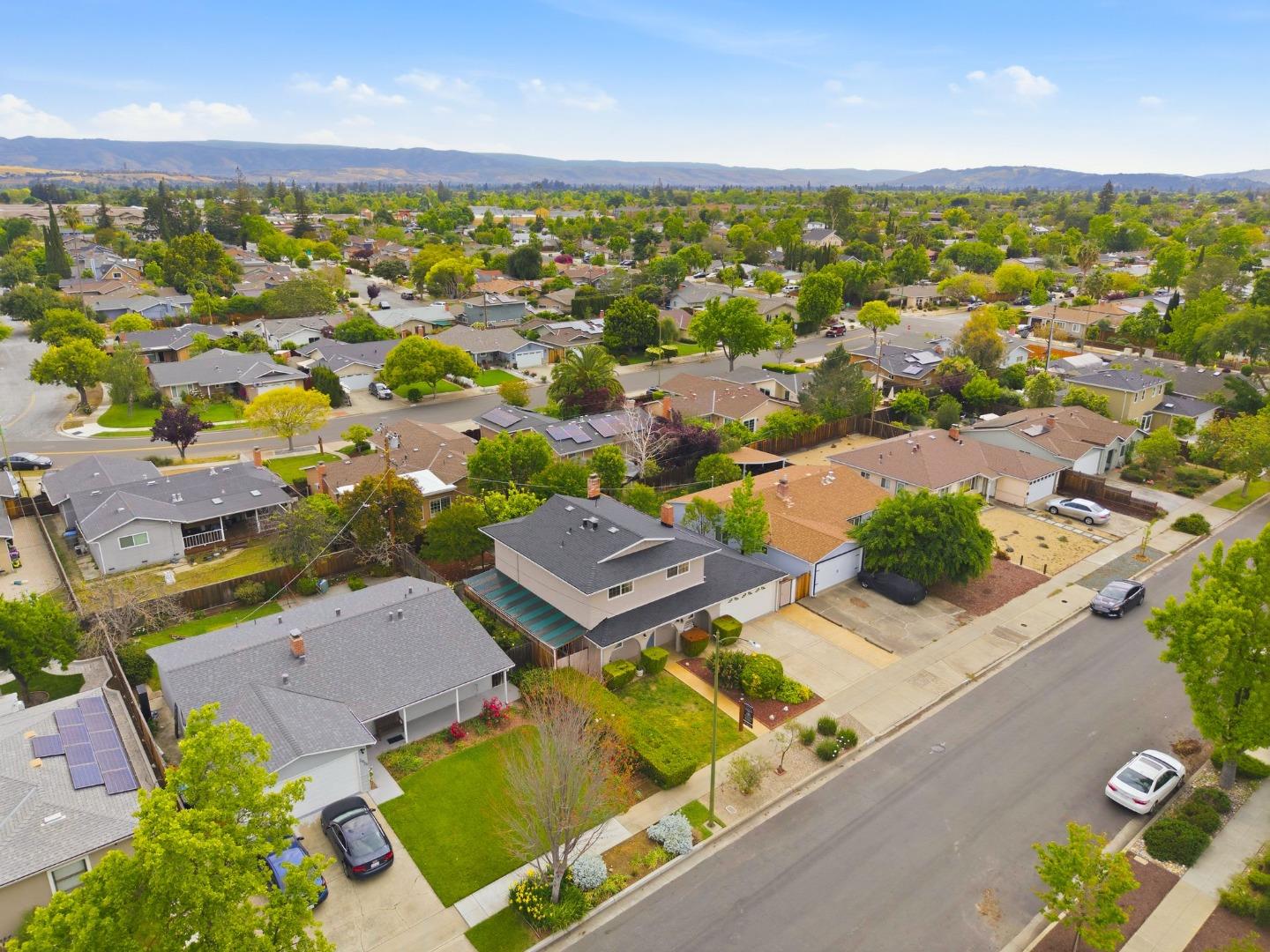 Detail Gallery Image 53 of 56 For 2934 Kilo Ave, San Jose,  CA 95124 - 4 Beds | 2 Baths