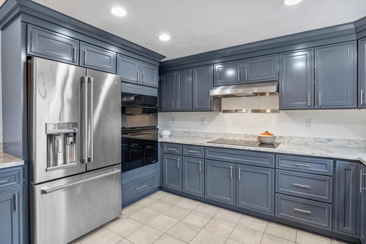 Detail Gallery Image 17 of 35 For 523 Elk Ridge #6,  San Jose,  CA 95136 - 3 Beds | 2 Baths