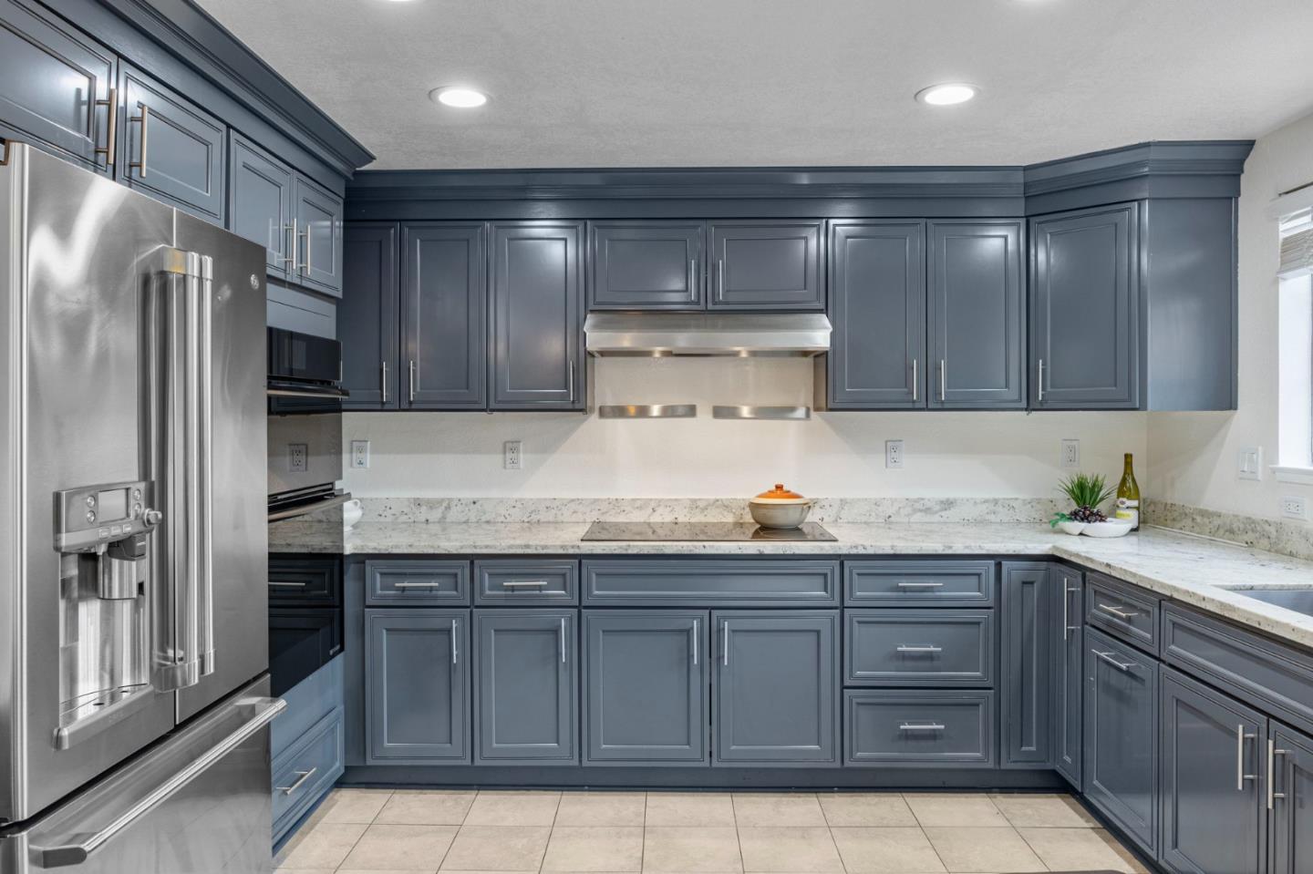 Detail Gallery Image 18 of 35 For 523 Elk Ridge #6,  San Jose,  CA 95136 - 3 Beds | 2 Baths