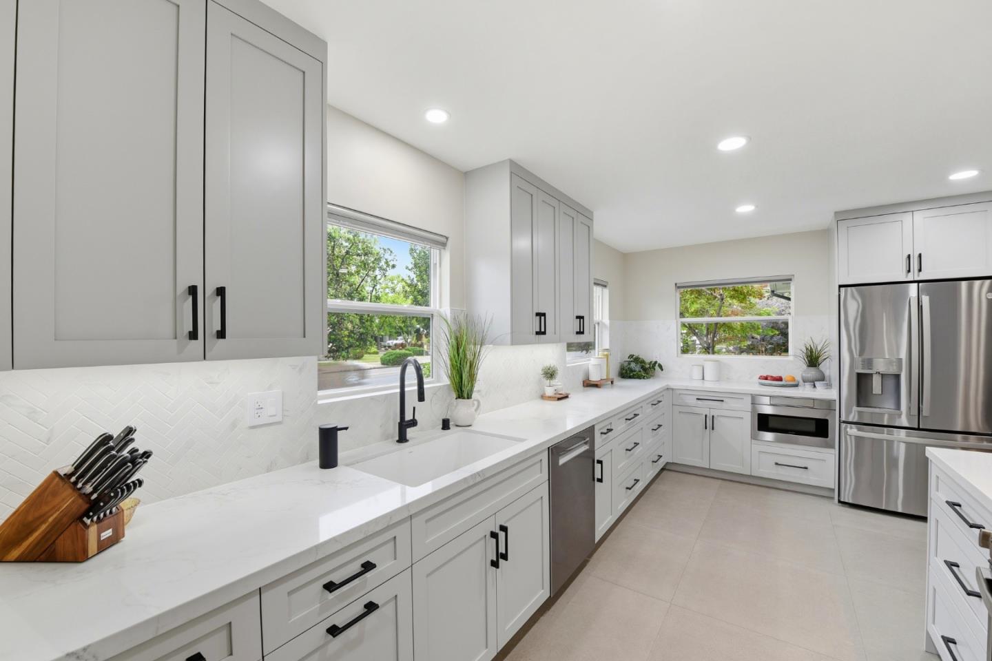 Detail Gallery Image 14 of 66 For 944 Malone Rd, San Jose,  CA 95125 - 3 Beds | 1/1 Baths