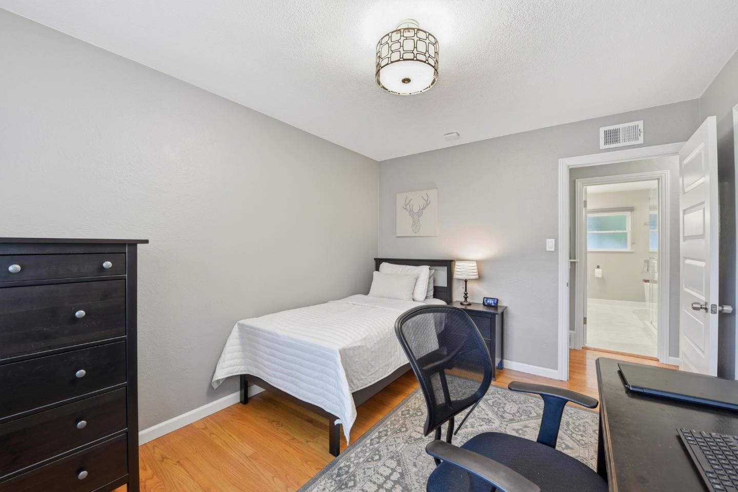 Detail Gallery Image 22 of 66 For 944 Malone Rd, San Jose,  CA 95125 - 3 Beds | 1/1 Baths