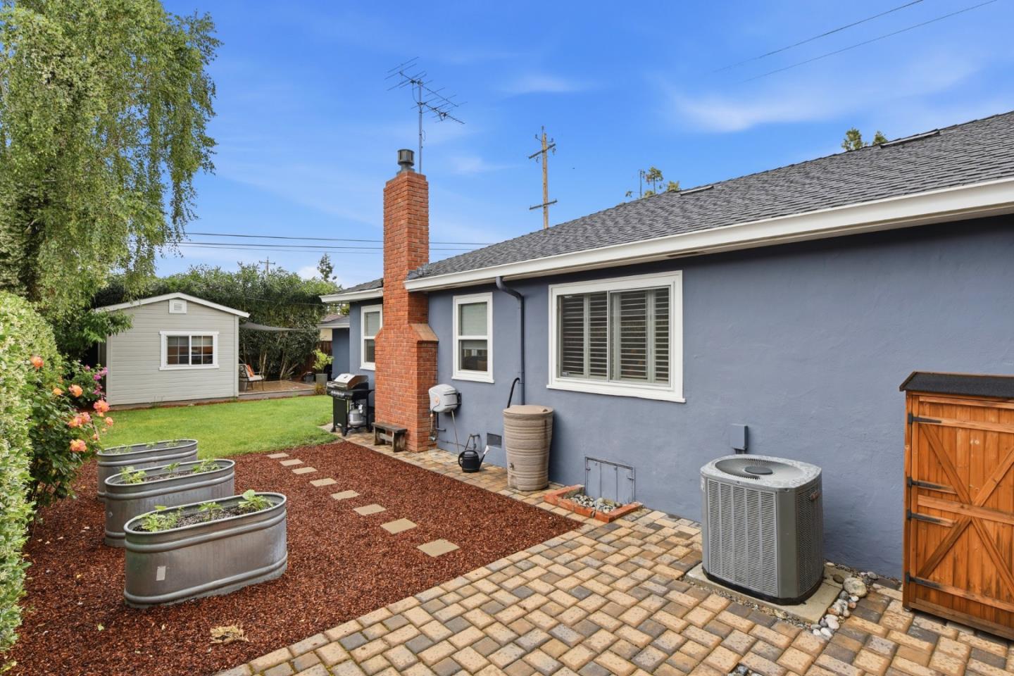 Detail Gallery Image 37 of 66 For 944 Malone Rd, San Jose,  CA 95125 - 3 Beds | 1/1 Baths