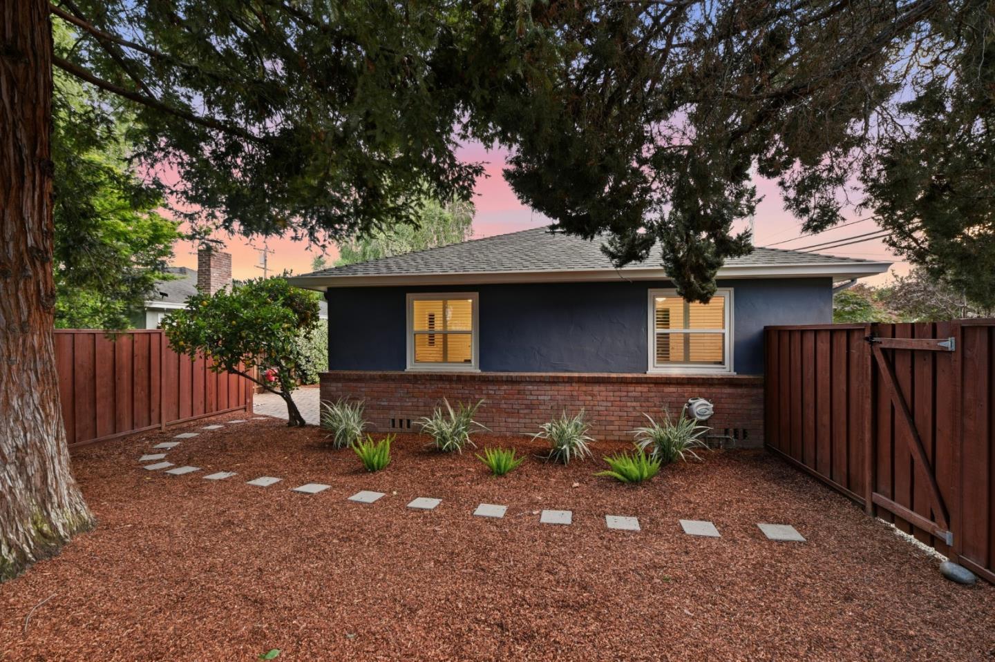 Detail Gallery Image 48 of 66 For 944 Malone Rd, San Jose,  CA 95125 - 3 Beds | 1/1 Baths