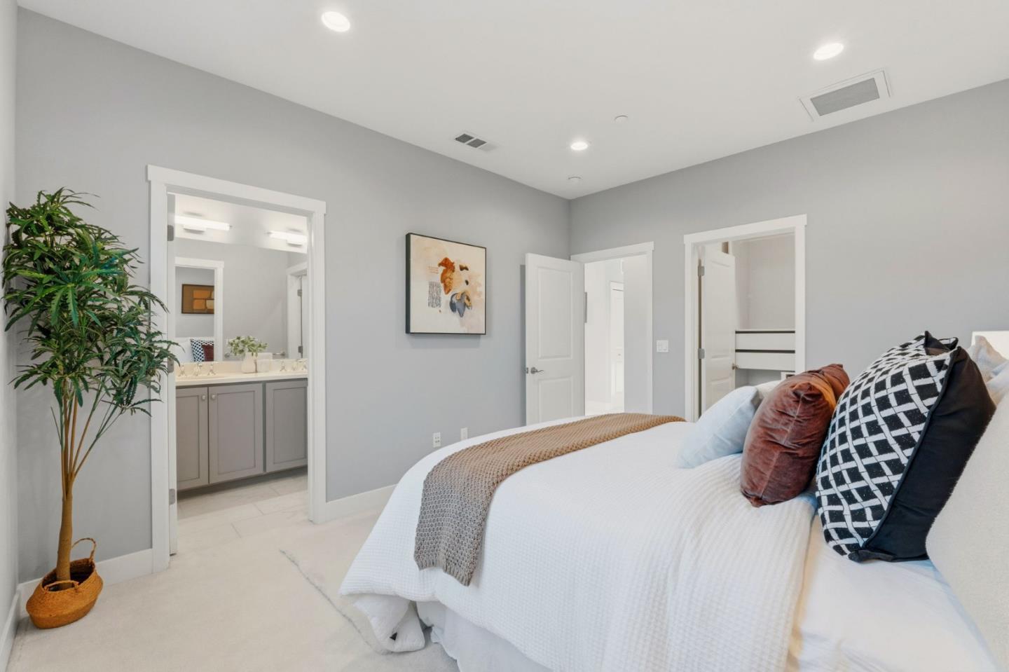 Detail Gallery Image 20 of 53 For 1098 Barberry Ter, Sunnyvale,  CA 94086 - 4 Beds | 3/1 Baths