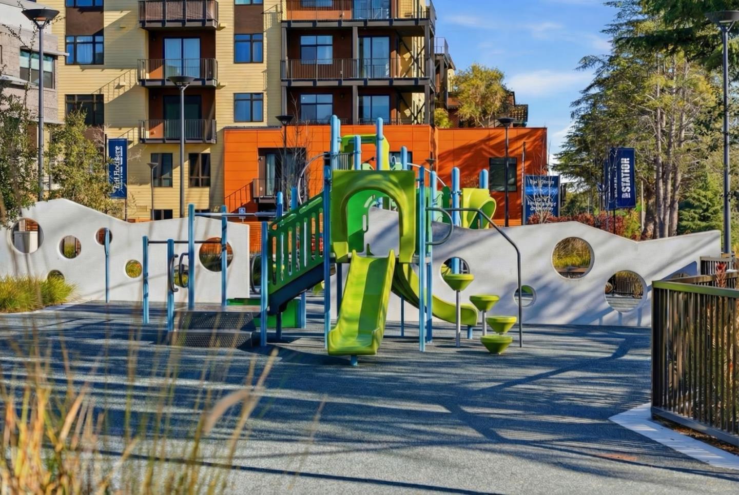 Detail Gallery Image 46 of 53 For 1098 Barberry Ter, Sunnyvale,  CA 94086 - 4 Beds | 3/1 Baths