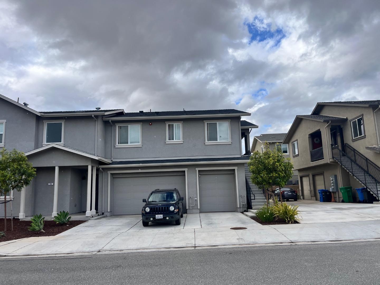 Front Image Thumbnail for ML82044066