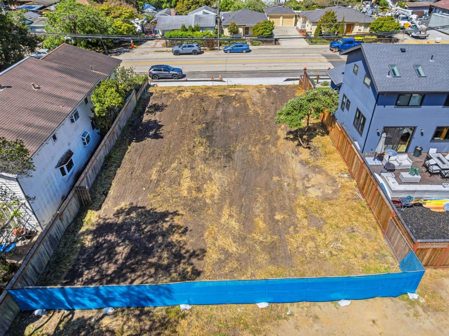 Front Image Thumbnail for ML82044070