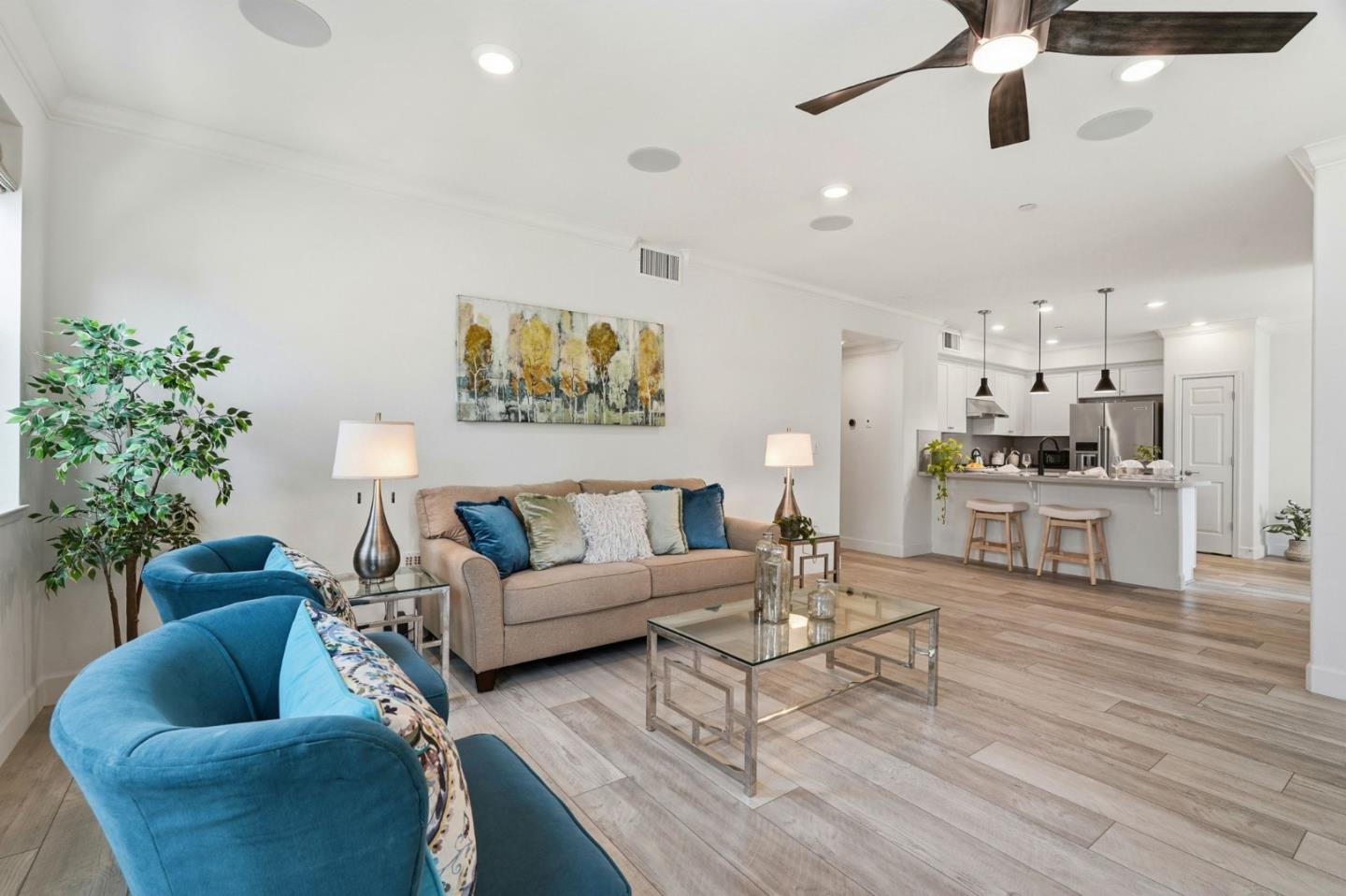 Photo #8: ML82044083 Listing: Photo #8