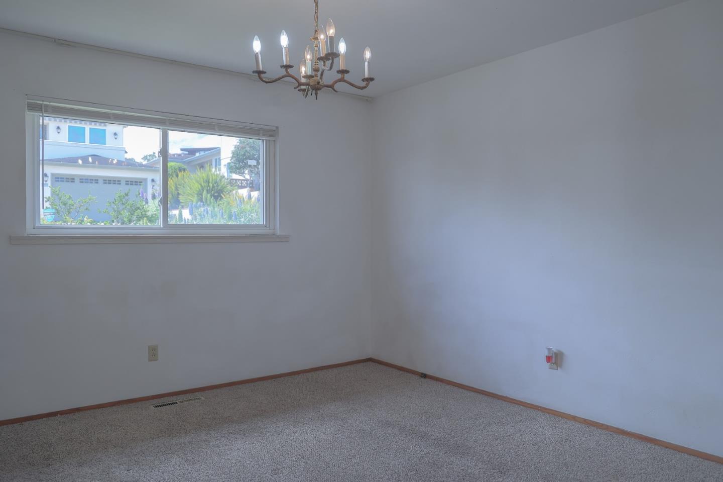 Detail Gallery Image 20 of 23 For 336 High St, Monterey,  CA 93940 - 3 Beds | 2 Baths