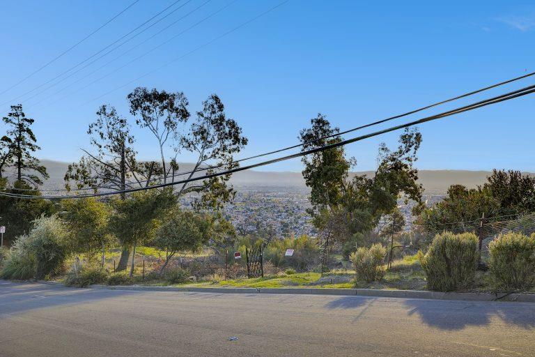 Detail Gallery Image 21 of 30 For 807 Boulder Dr, San Jose,  CA 95132 - – Beds | – Baths