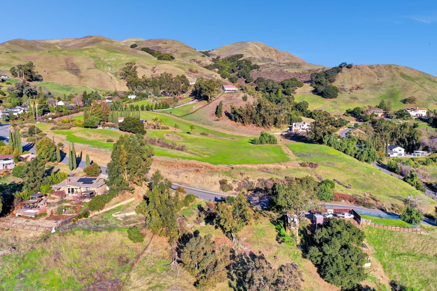 Detail Gallery Image 28 of 30 For 807 Boulder Dr, San Jose,  CA 95132 - – Beds | – Baths