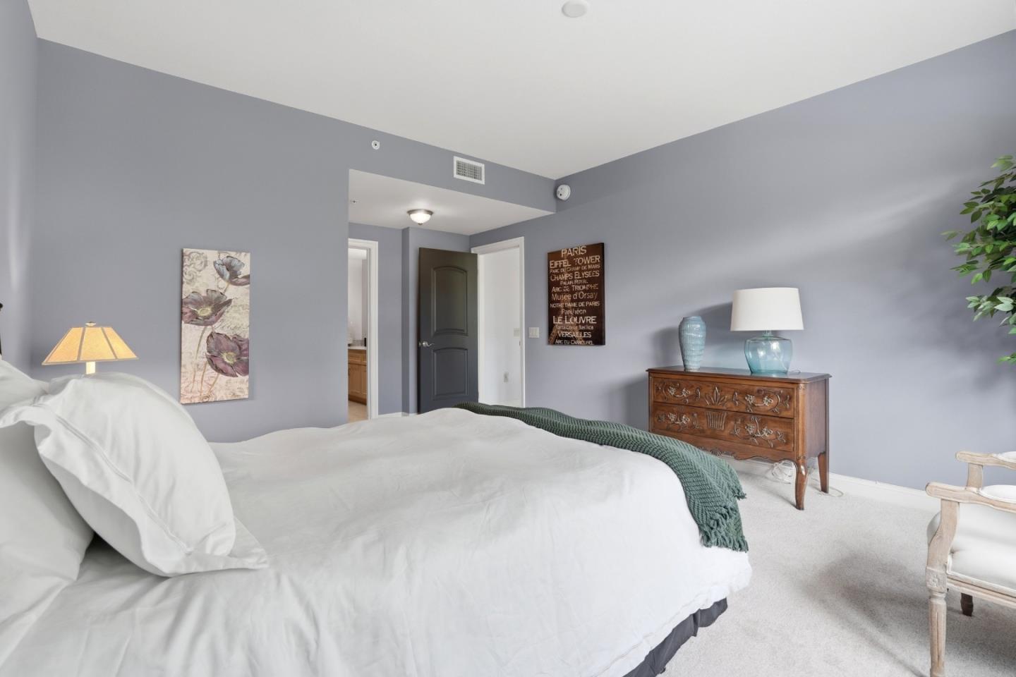Photo #17: ML82044094 Listing: Photo #17