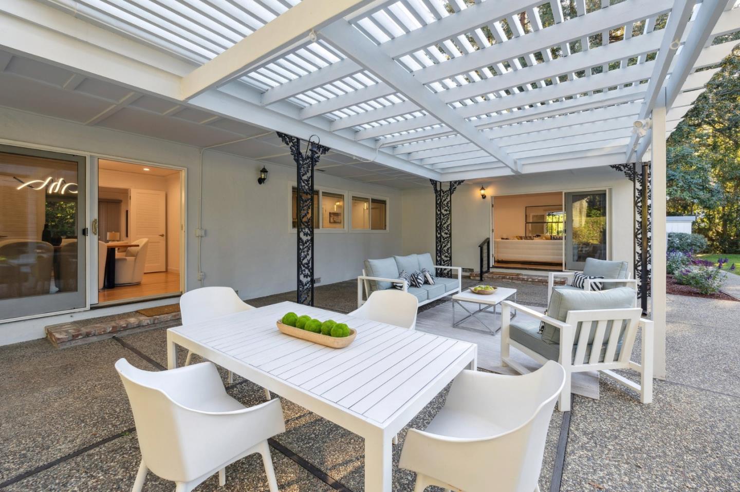 Detail Gallery Image 33 of 92 For 243 Selby Ln, Atherton,  CA 94027 - 6 Beds | 4 Baths