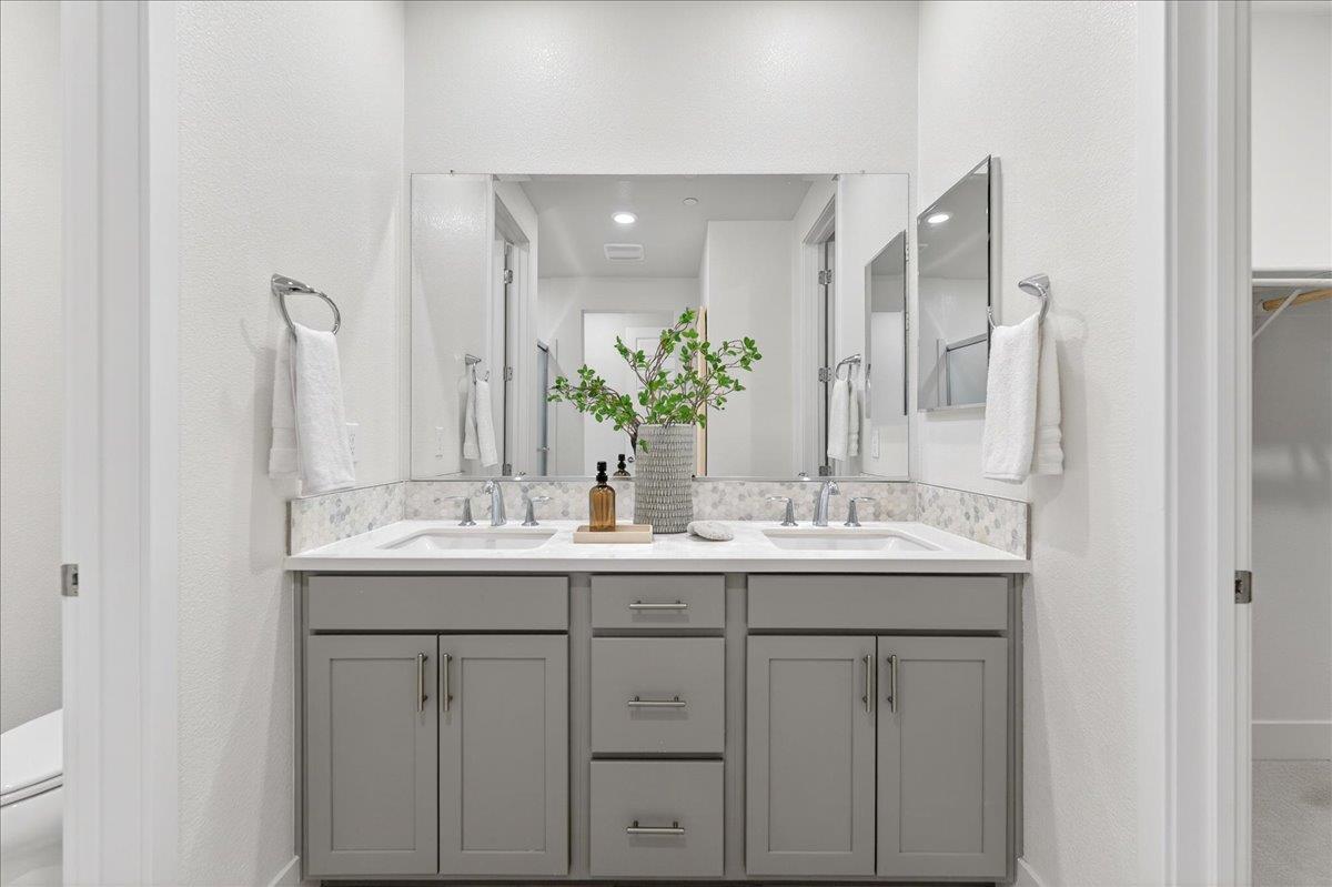 Photo #25: ML82044100 Listing: Photo #25