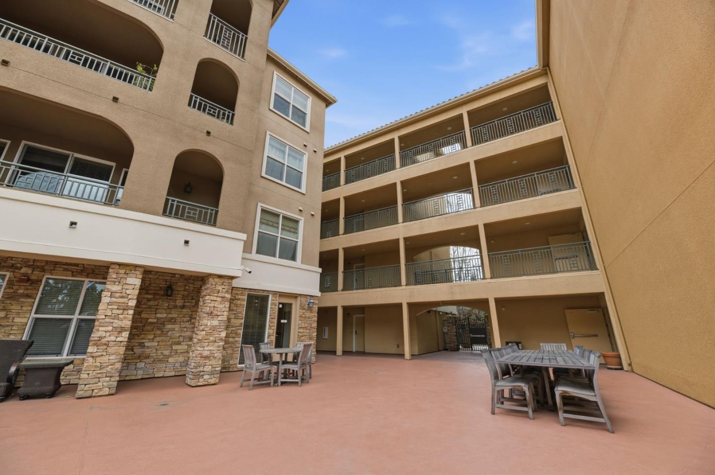 Photo #16: ML82044102 Listing: Photo #16