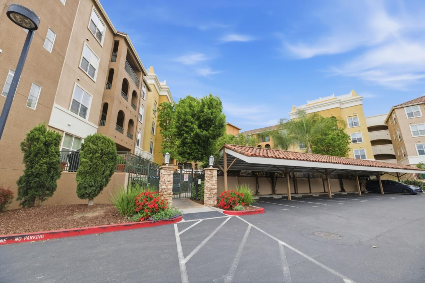 Photo #18: ML82044102 Listing: Photo #18