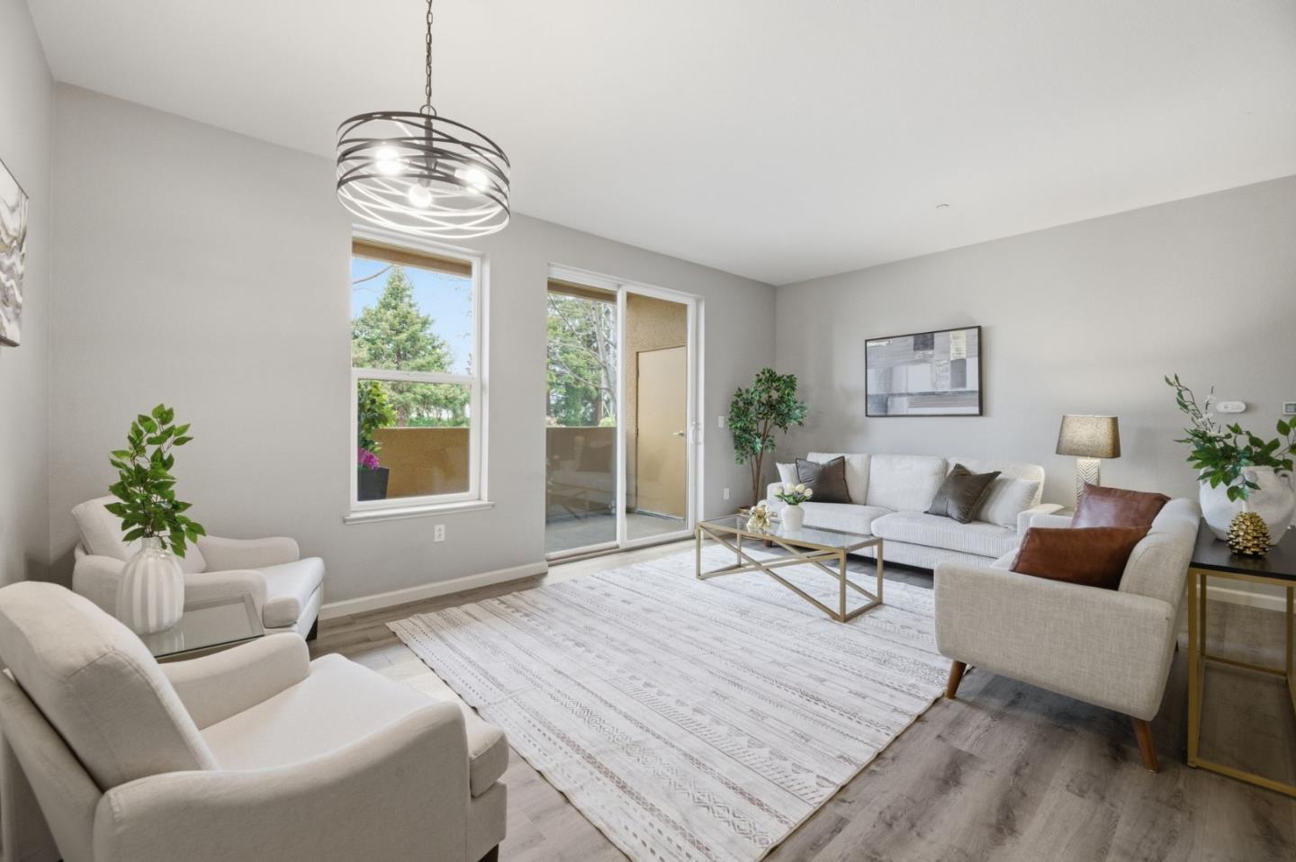 Photo #4: ML82044102 Listing: Photo #4