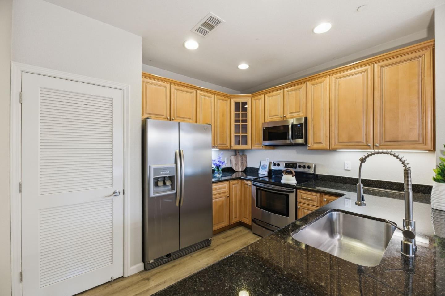 Photo #7: ML82044102 Listing: Photo #7