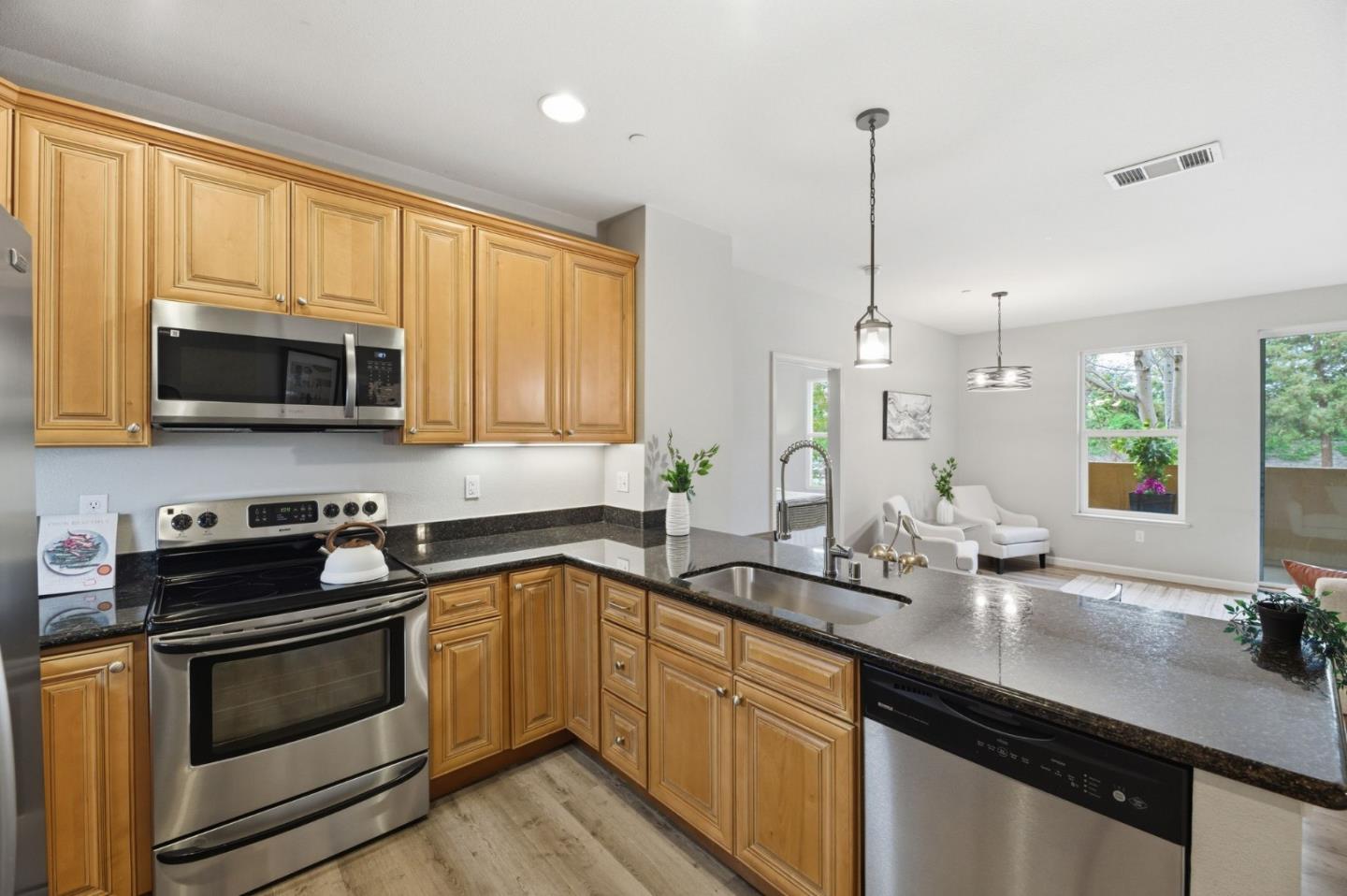 Photo #8: ML82044102 Listing: Photo #8