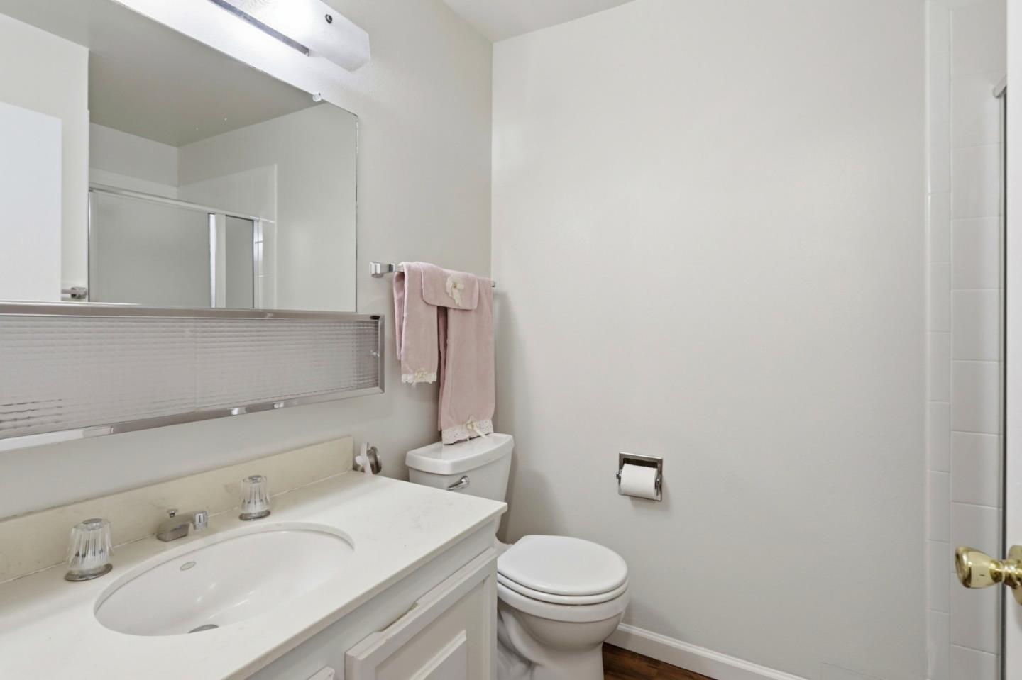 Detail Gallery Image 13 of 39 For 5492 Cribari Bnd, San Jose,  CA 95135 - 2 Beds | 2 Baths