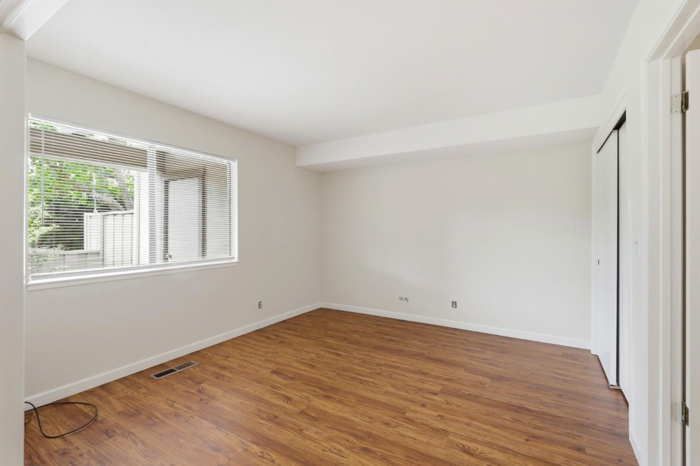 Detail Gallery Image 24 of 39 For 5492 Cribari Bnd, San Jose,  CA 95135 - 2 Beds | 2 Baths