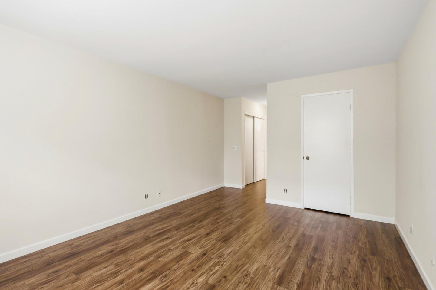 Detail Gallery Image 27 of 39 For 5492 Cribari Bnd, San Jose,  CA 95135 - 2 Beds | 2 Baths