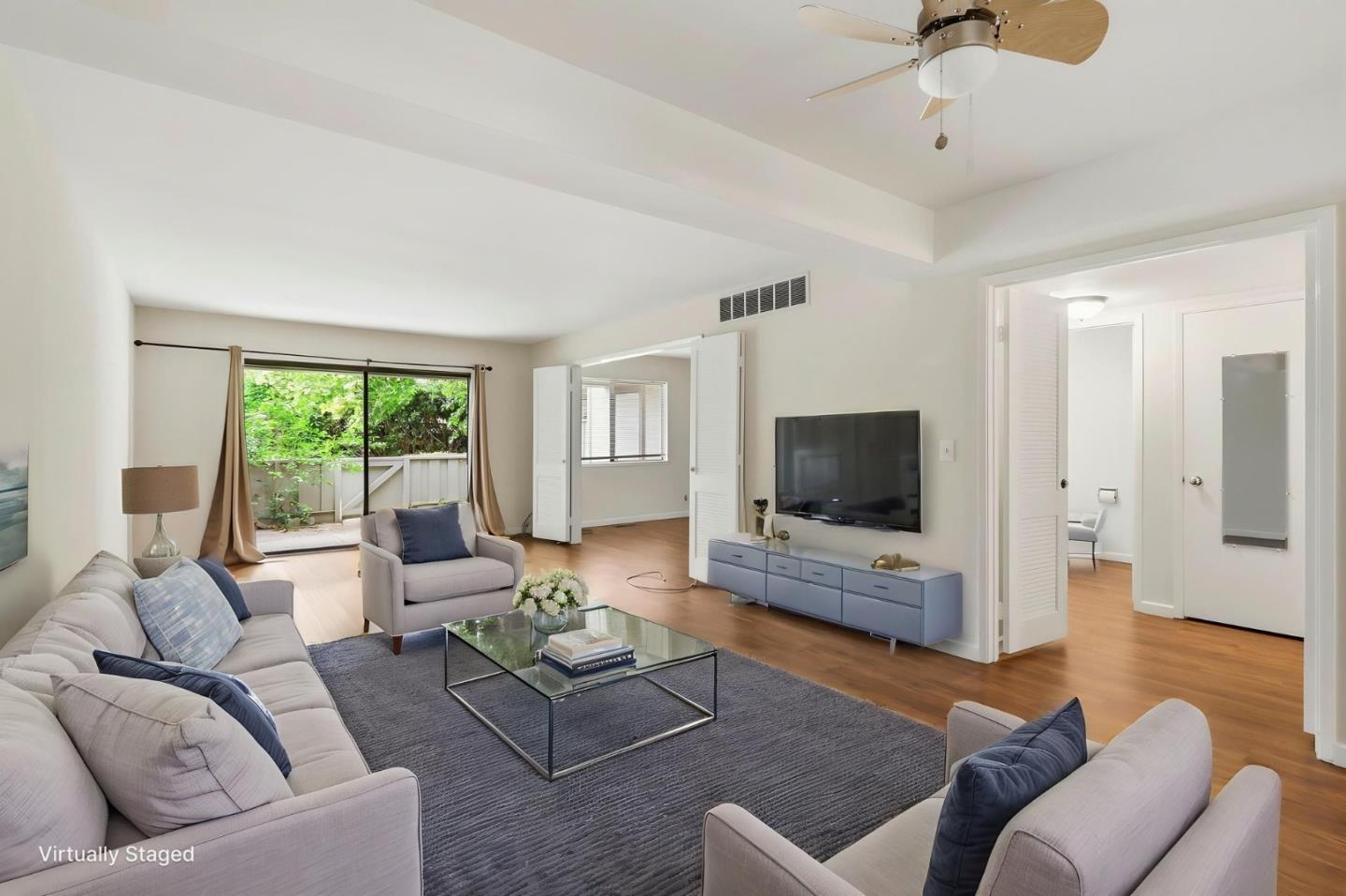 Detail Gallery Image 5 of 39 For 5492 Cribari Bnd, San Jose,  CA 95135 - 2 Beds | 2 Baths