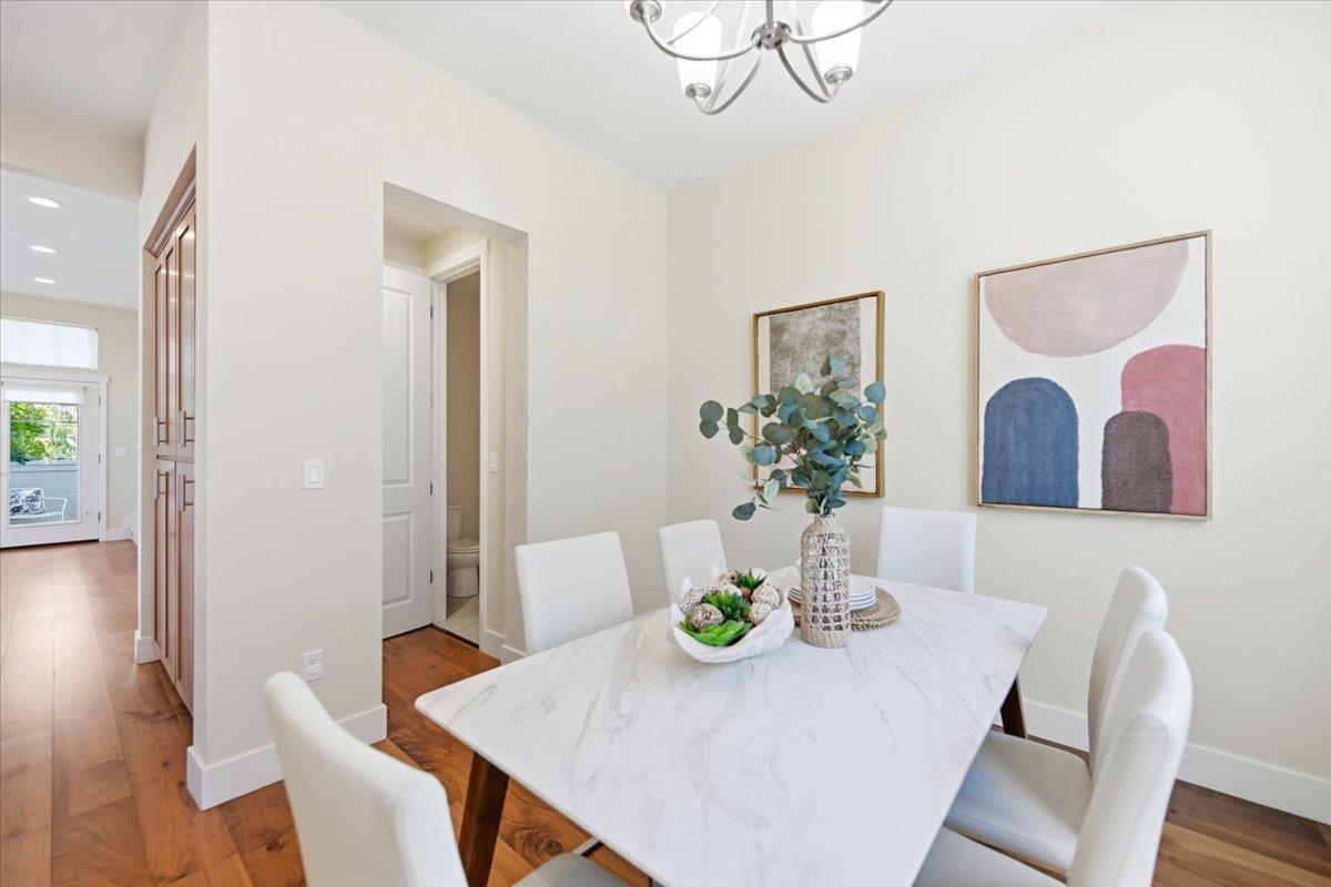 Detail Gallery Image 34 of 98 For 1918 Stella St, Mountain View,  CA 94043 - 4 Beds | 2/2 Baths