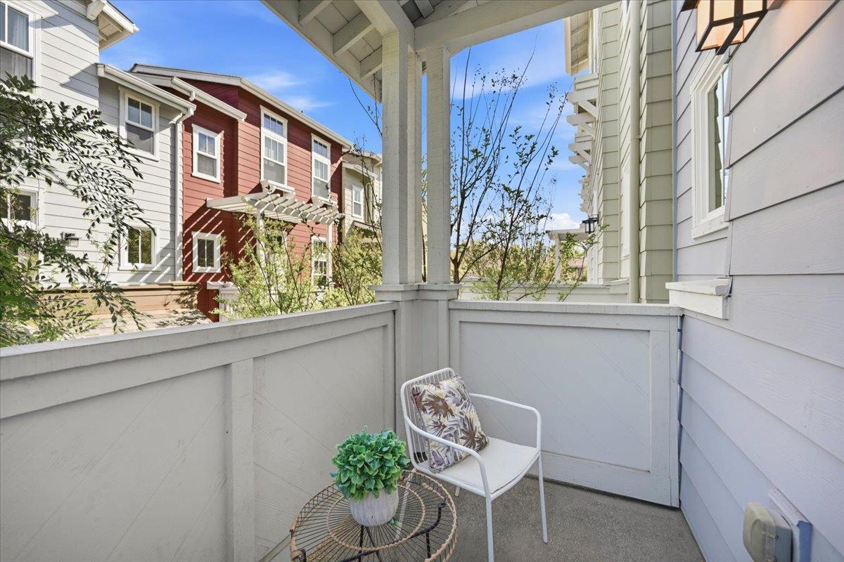 Detail Gallery Image 42 of 98 For 1918 Stella St, Mountain View,  CA 94043 - 4 Beds | 2/2 Baths