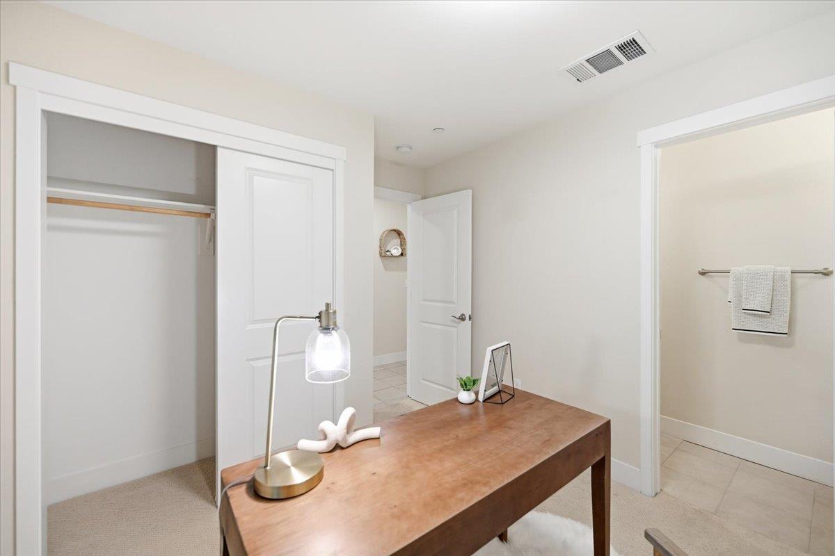 Detail Gallery Image 5 of 98 For 1918 Stella St, Mountain View,  CA 94043 - 4 Beds | 2/2 Baths