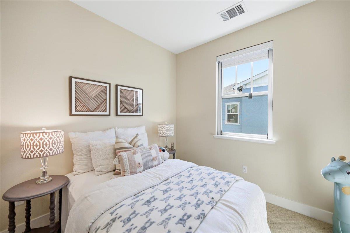 Detail Gallery Image 53 of 98 For 1918 Stella St, Mountain View,  CA 94043 - 4 Beds | 2/2 Baths