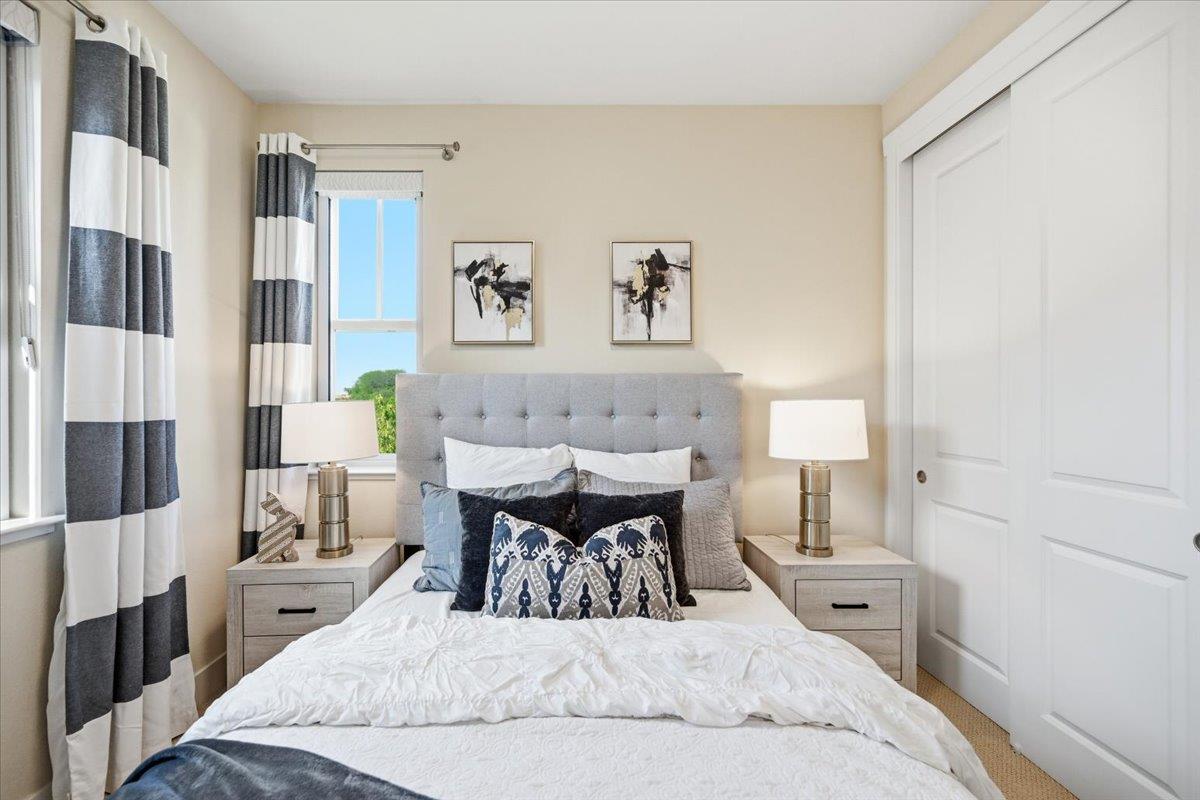 Detail Gallery Image 61 of 98 For 1918 Stella St, Mountain View,  CA 94043 - 4 Beds | 2/2 Baths