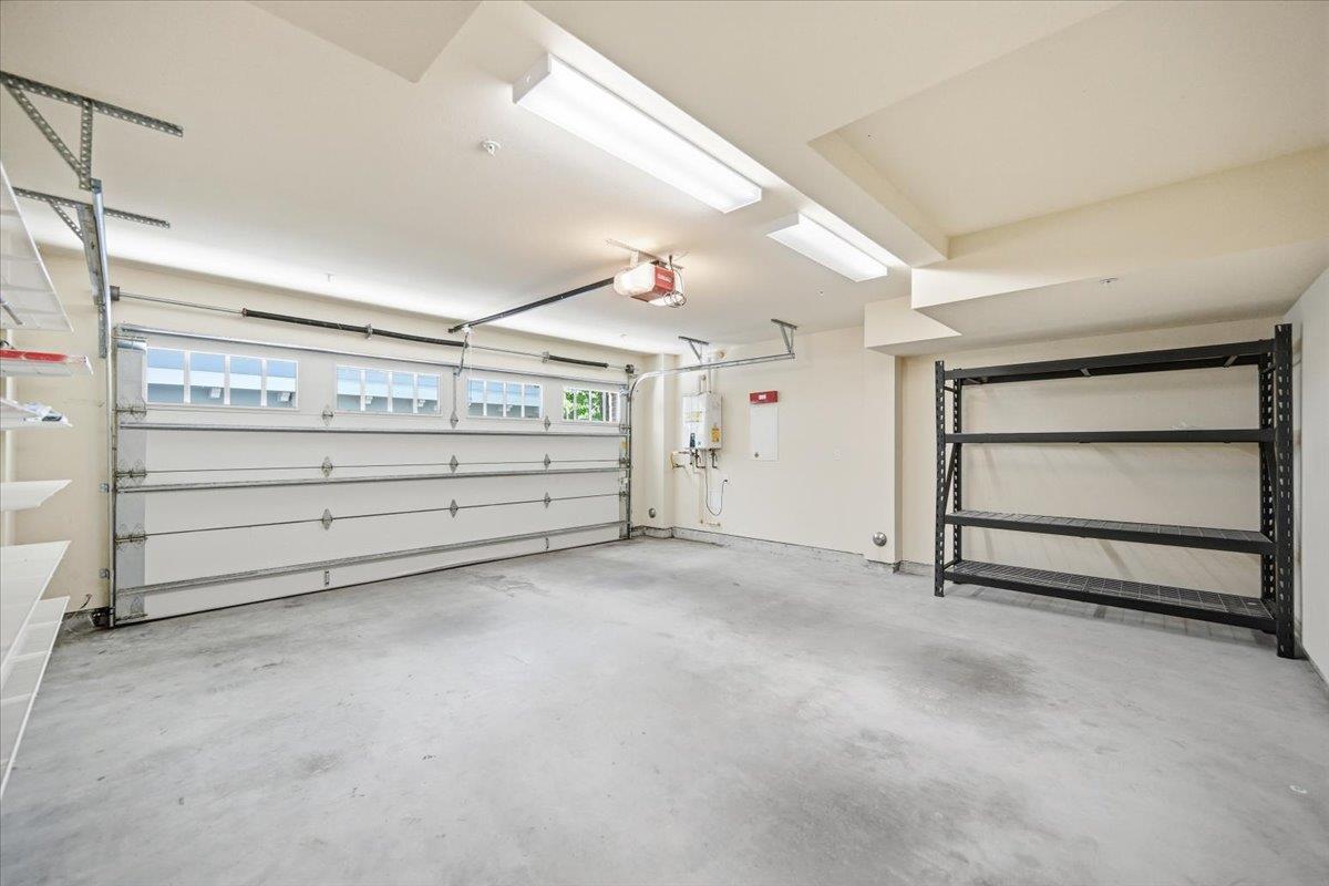 Detail Gallery Image 64 of 98 For 1918 Stella St, Mountain View,  CA 94043 - 4 Beds | 2/2 Baths