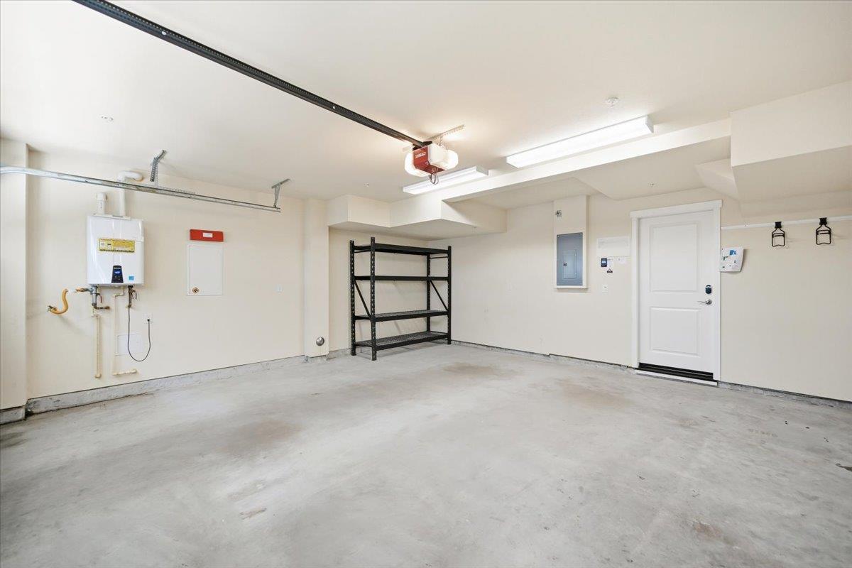 Detail Gallery Image 66 of 98 For 1918 Stella St, Mountain View,  CA 94043 - 4 Beds | 2/2 Baths