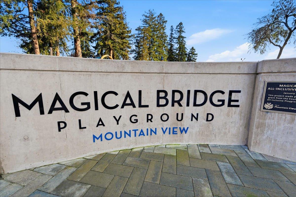 Detail Gallery Image 91 of 98 For 1918 Stella St, Mountain View,  CA 94043 - 4 Beds | 2/2 Baths