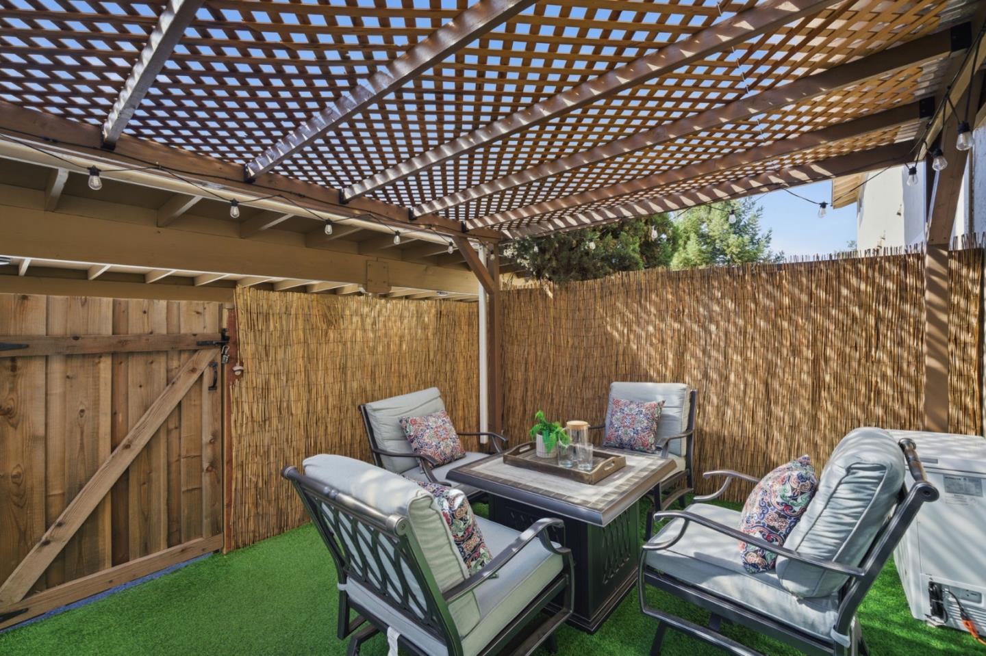 Photo #17: ML82044107 Listing: Photo #17