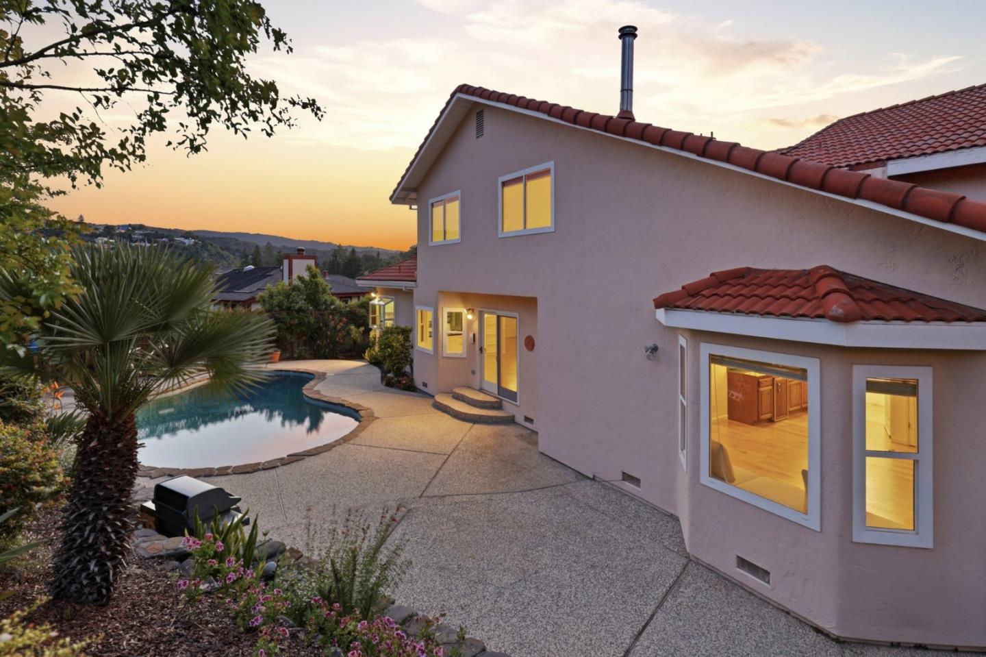 16 Bennett Road, Redwood City, CA, 94062
