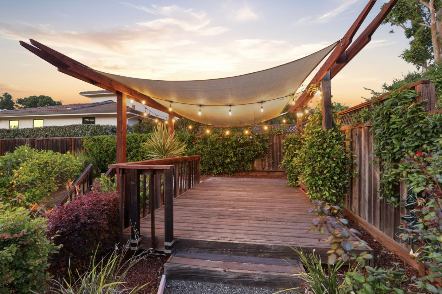 16 Bennett Road, Redwood City, CA, 94062