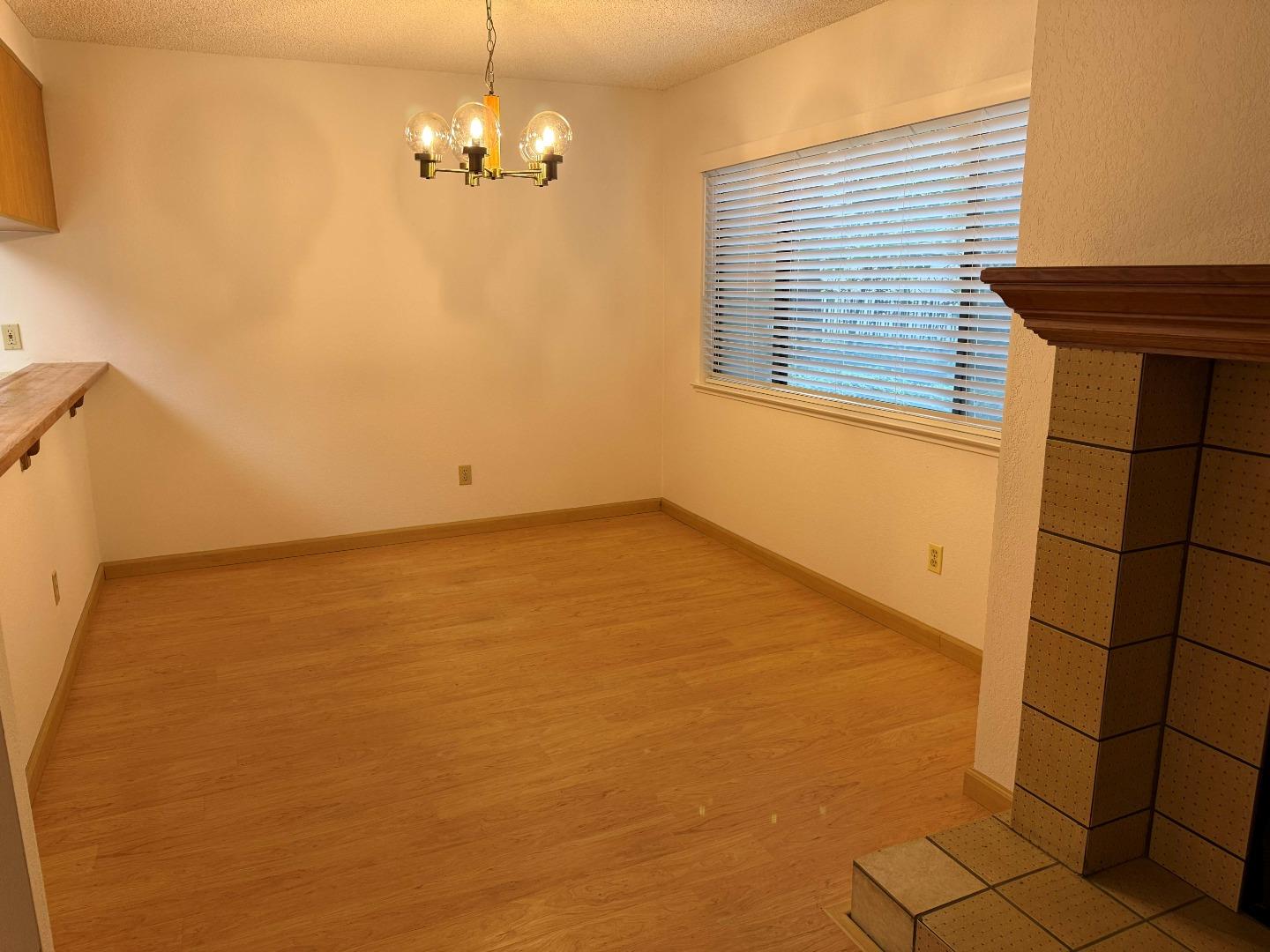 Photo #11: ML82044112 Listing: Photo #11