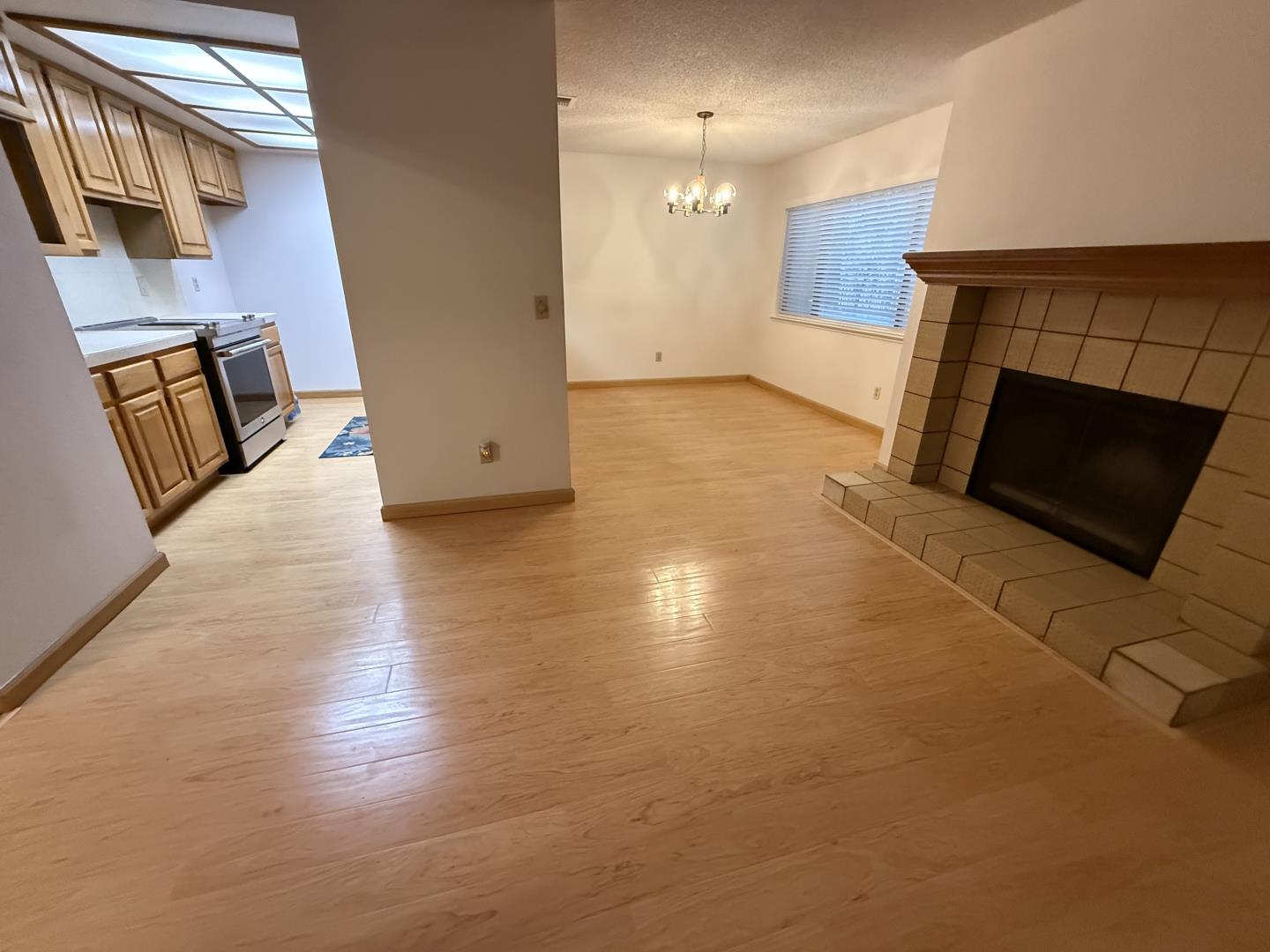 Photo #8: ML82044112 Listing: Photo #8